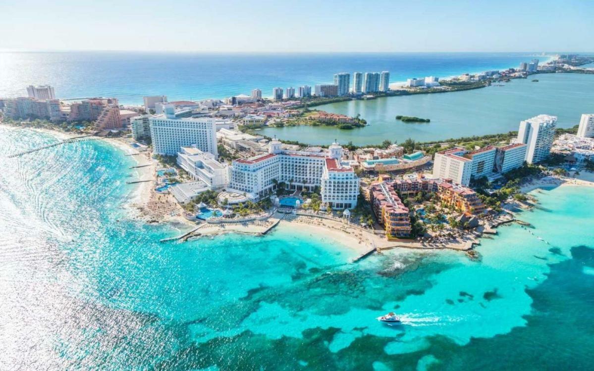 Апартаменты Depas Flamboyan Centro De Cancun D1 Экстерьер фото